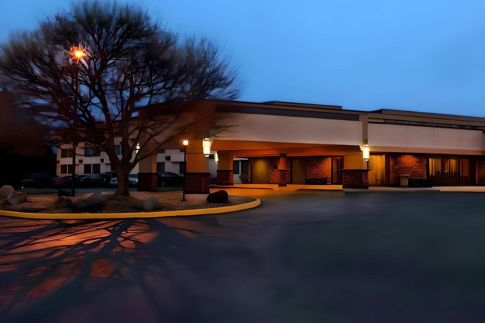 Quality Inn West Lafayette - University Area Exterior photo
